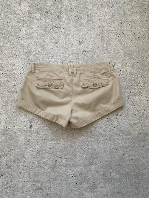 A&F Low Waisted Beige shorts