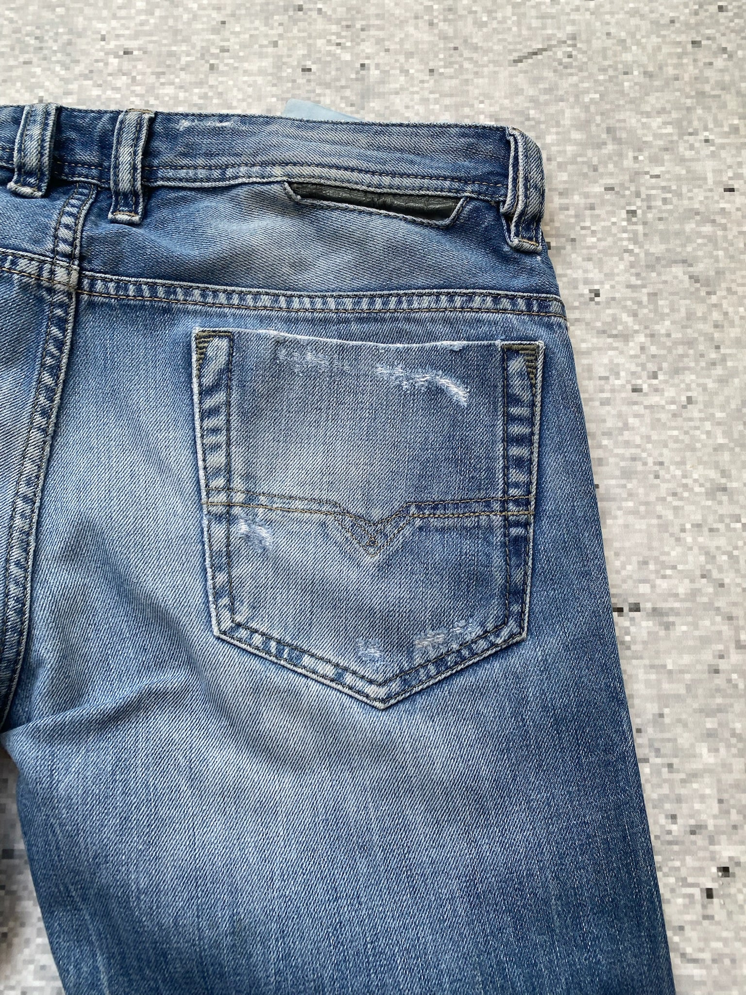 Diesel "Safado"  Distressed Straight Leg Men Jeans