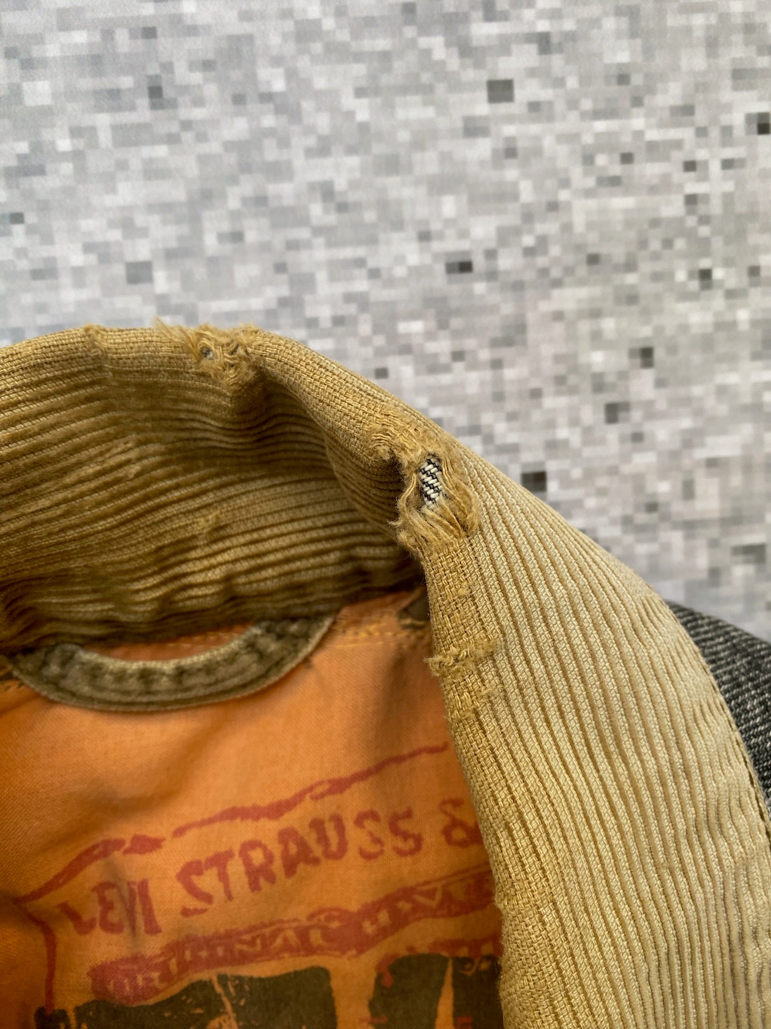 90s Orange Tab Pleated Distressed Levi's Type 3 Trucker Jacket