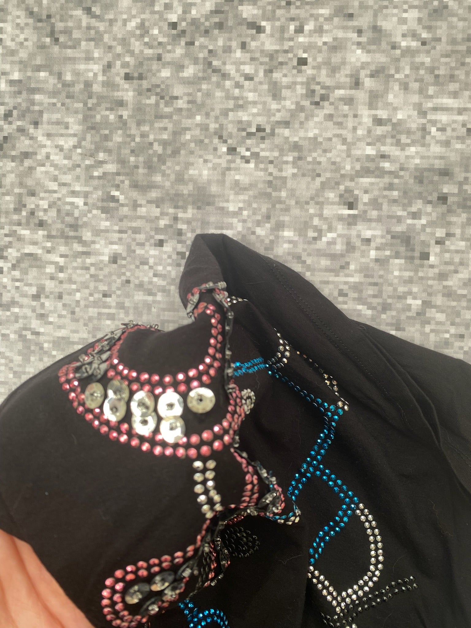 Hello Kitty 2000s Sequined scene top