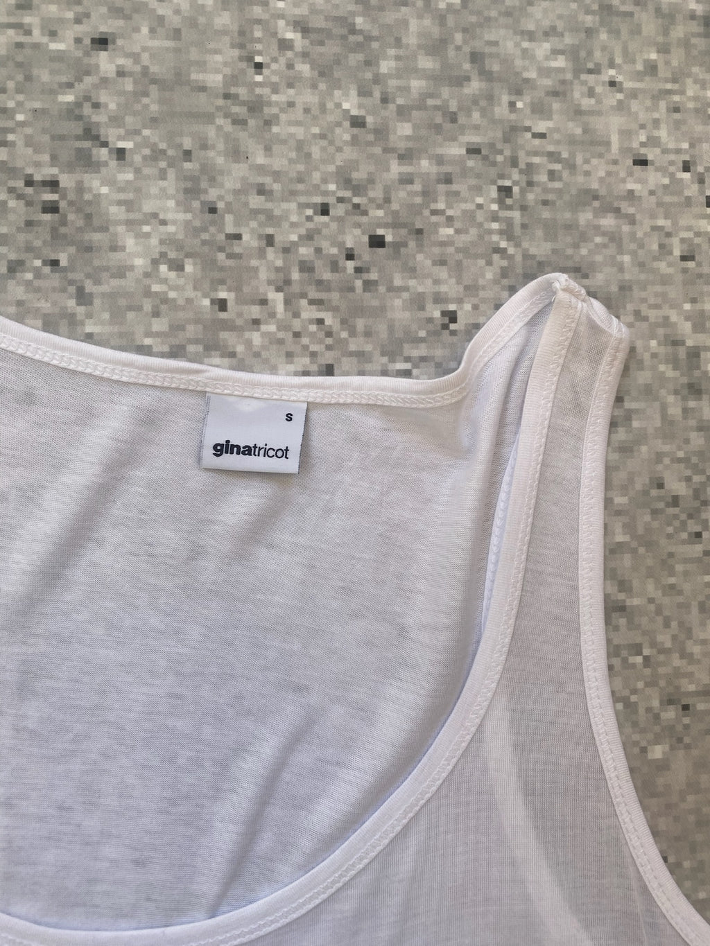 NOISE Tank Top