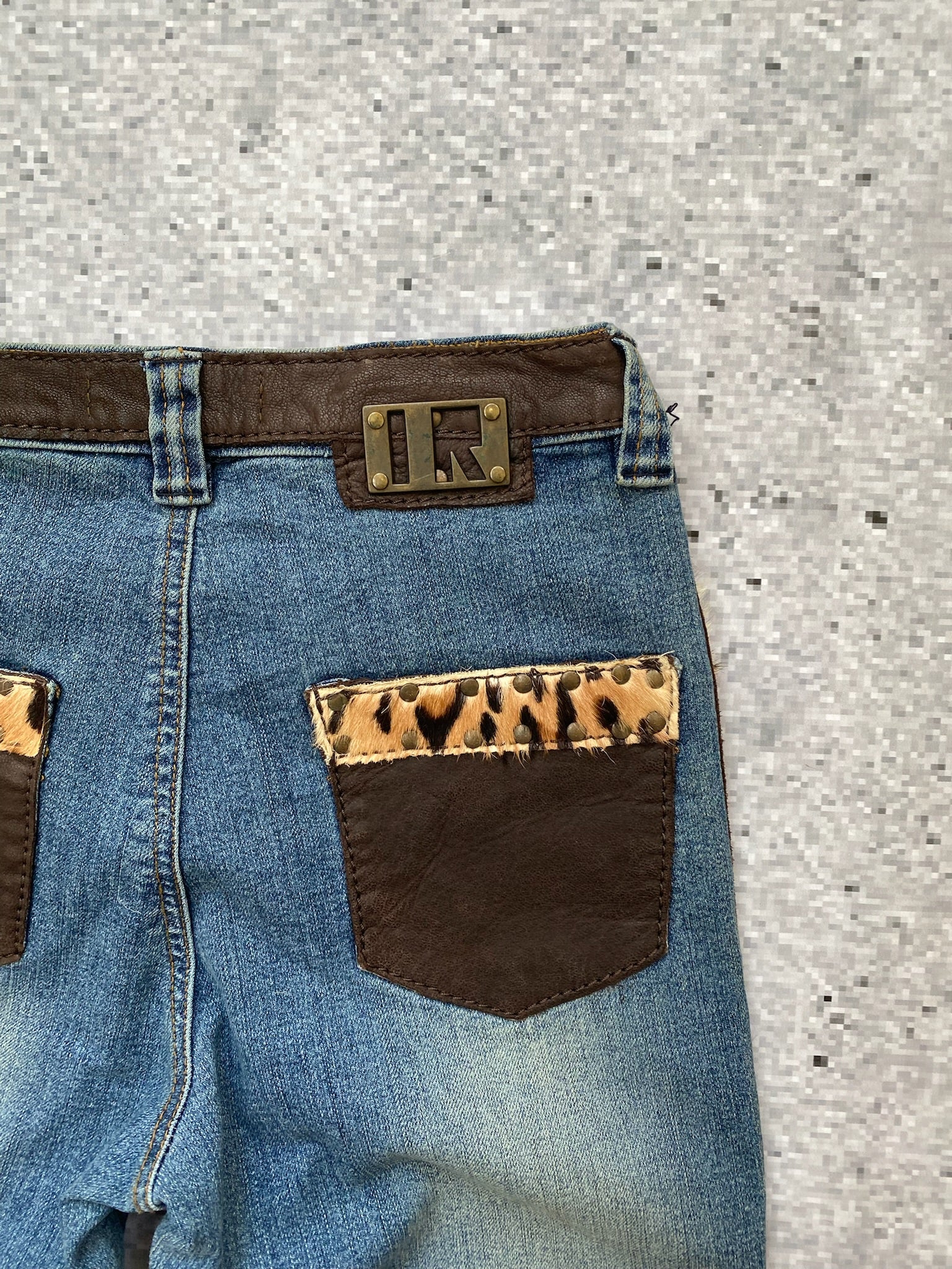 "Made in Portgual" Cowboy Low Waisted Flared Jeans