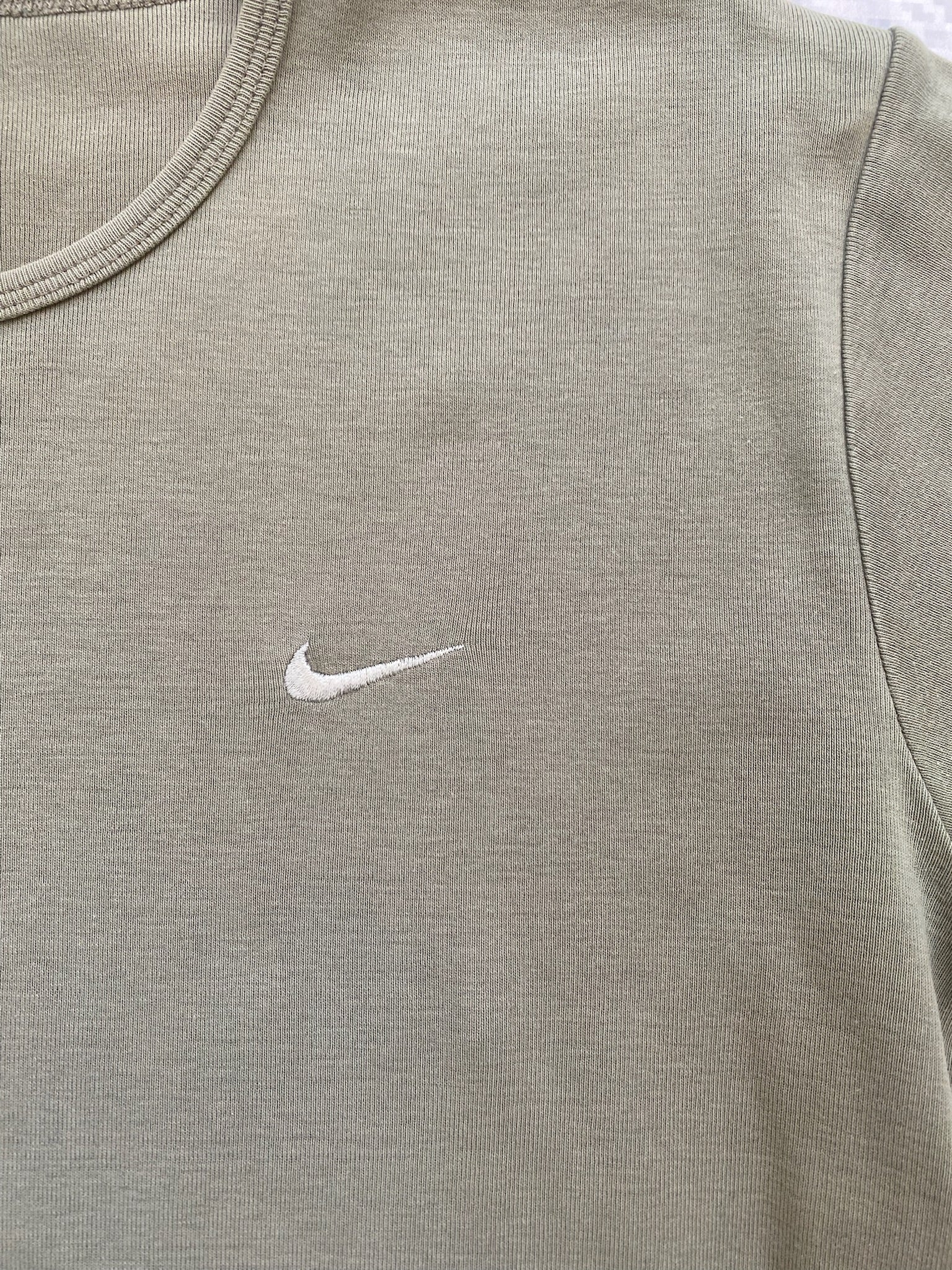 2000s Nike Olive T-Shirt