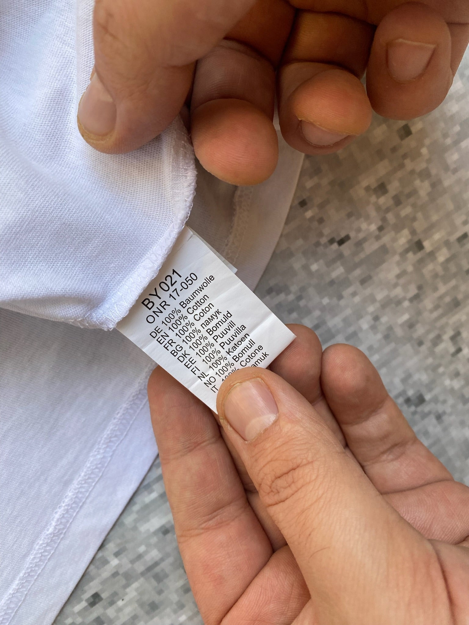 2018 RHCP White Tee