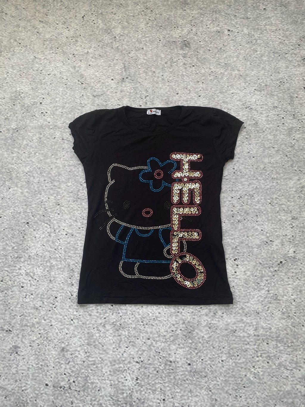 Hello Kitty 2000s Sequined scene top