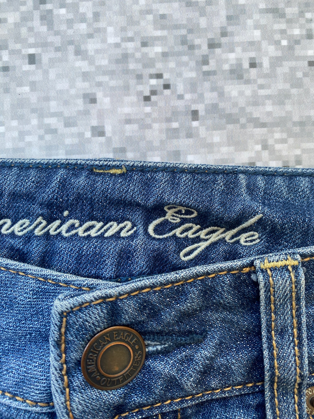 2000s American Eagle folded lowrise microshorts