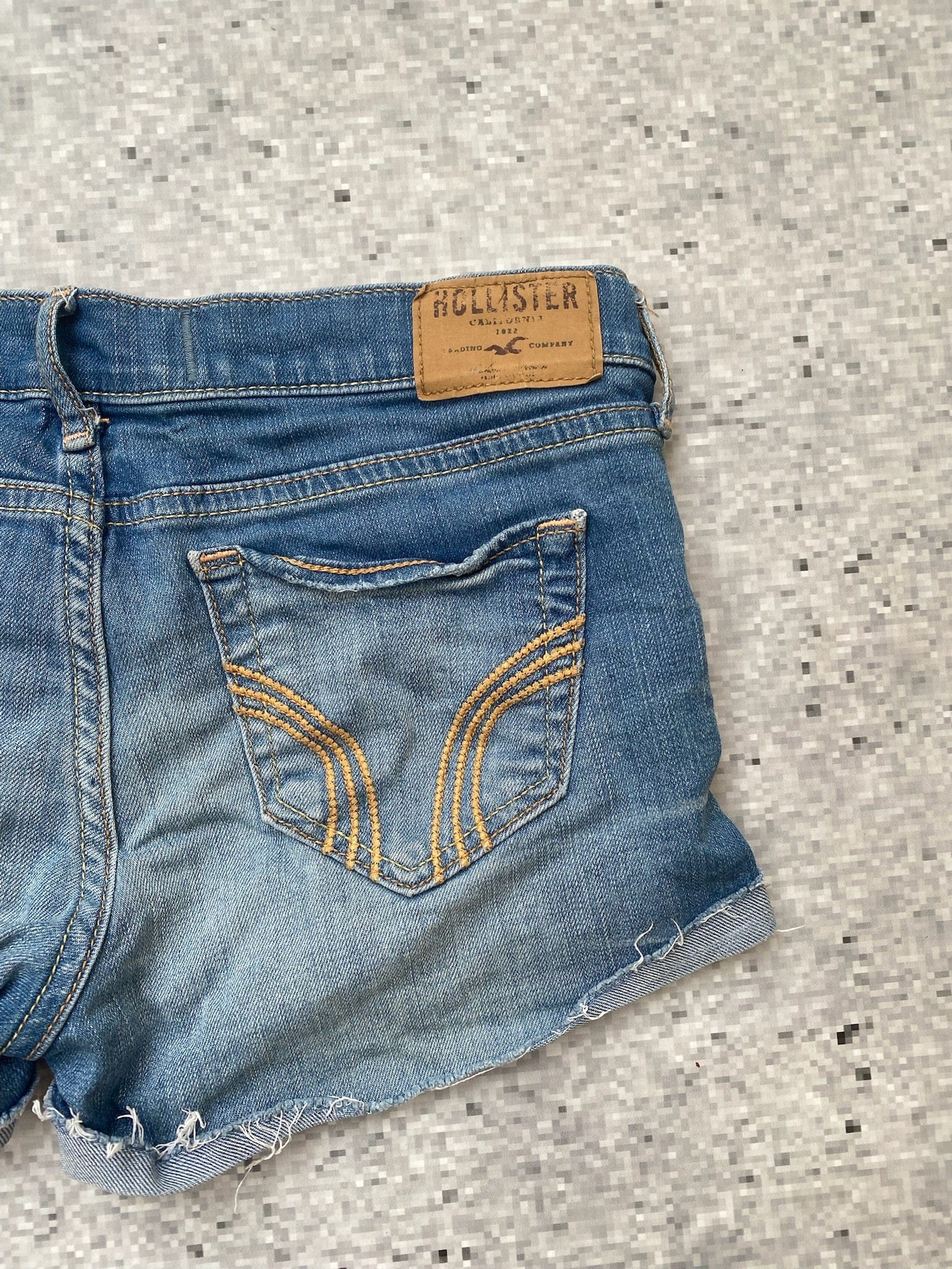 2000s Folded Low Rise Hollister Microshorts Hollister