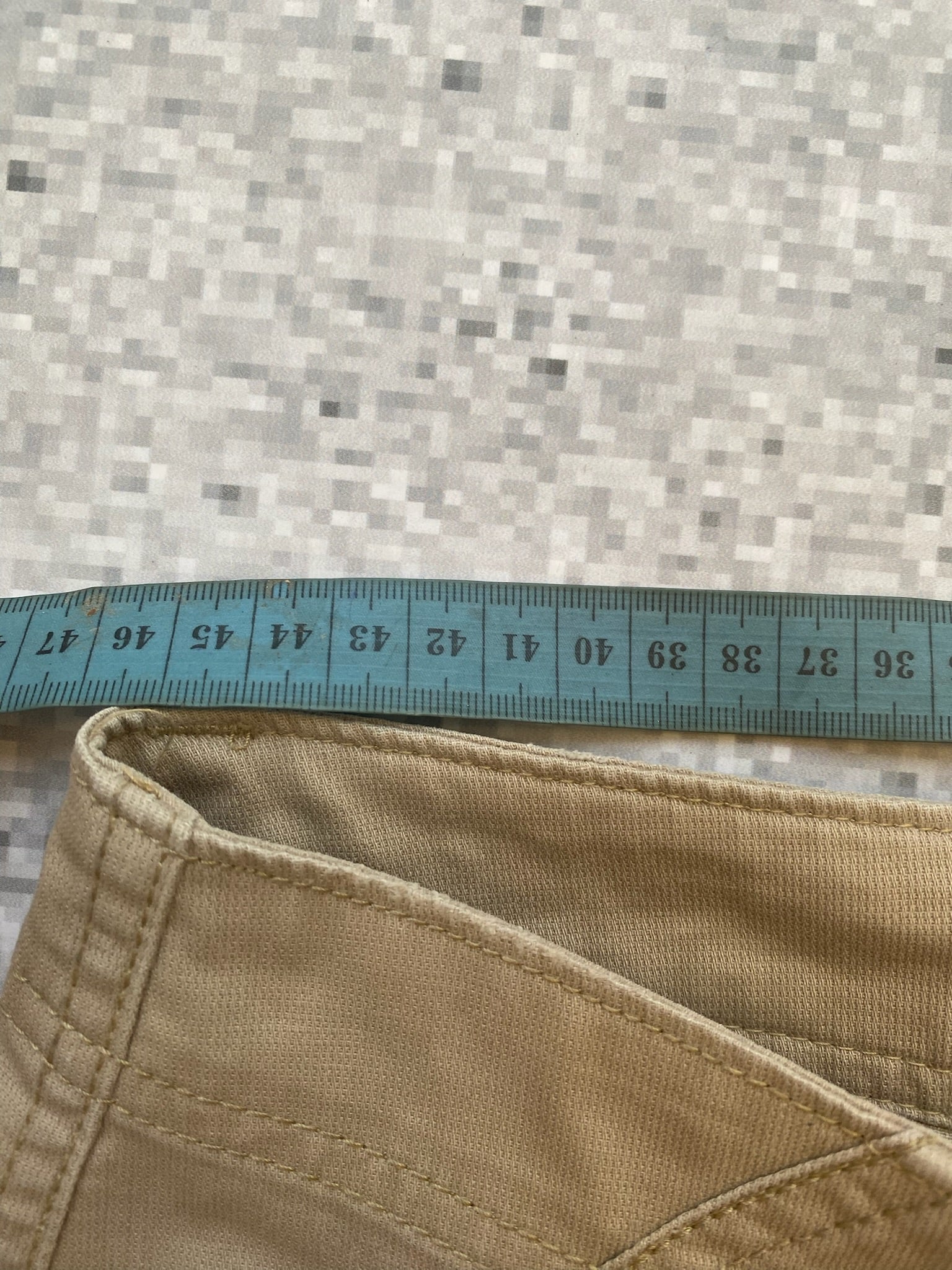 2000s Hollister Beige Low Waisted Microshorts