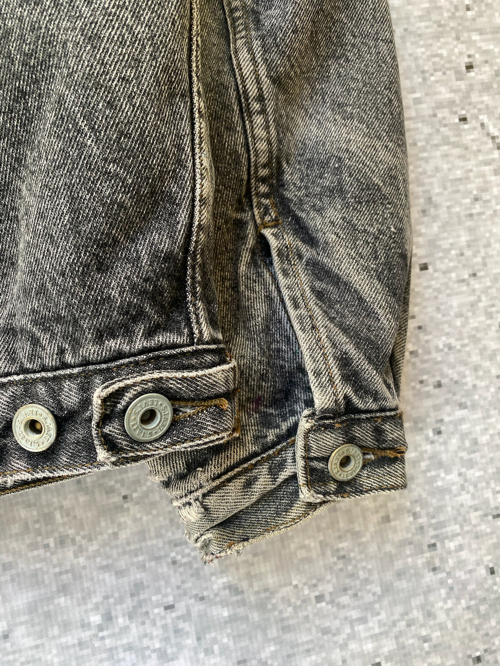 90s Orange Tab Pleated Distressed Levi's Type 3 Trucker Jacket