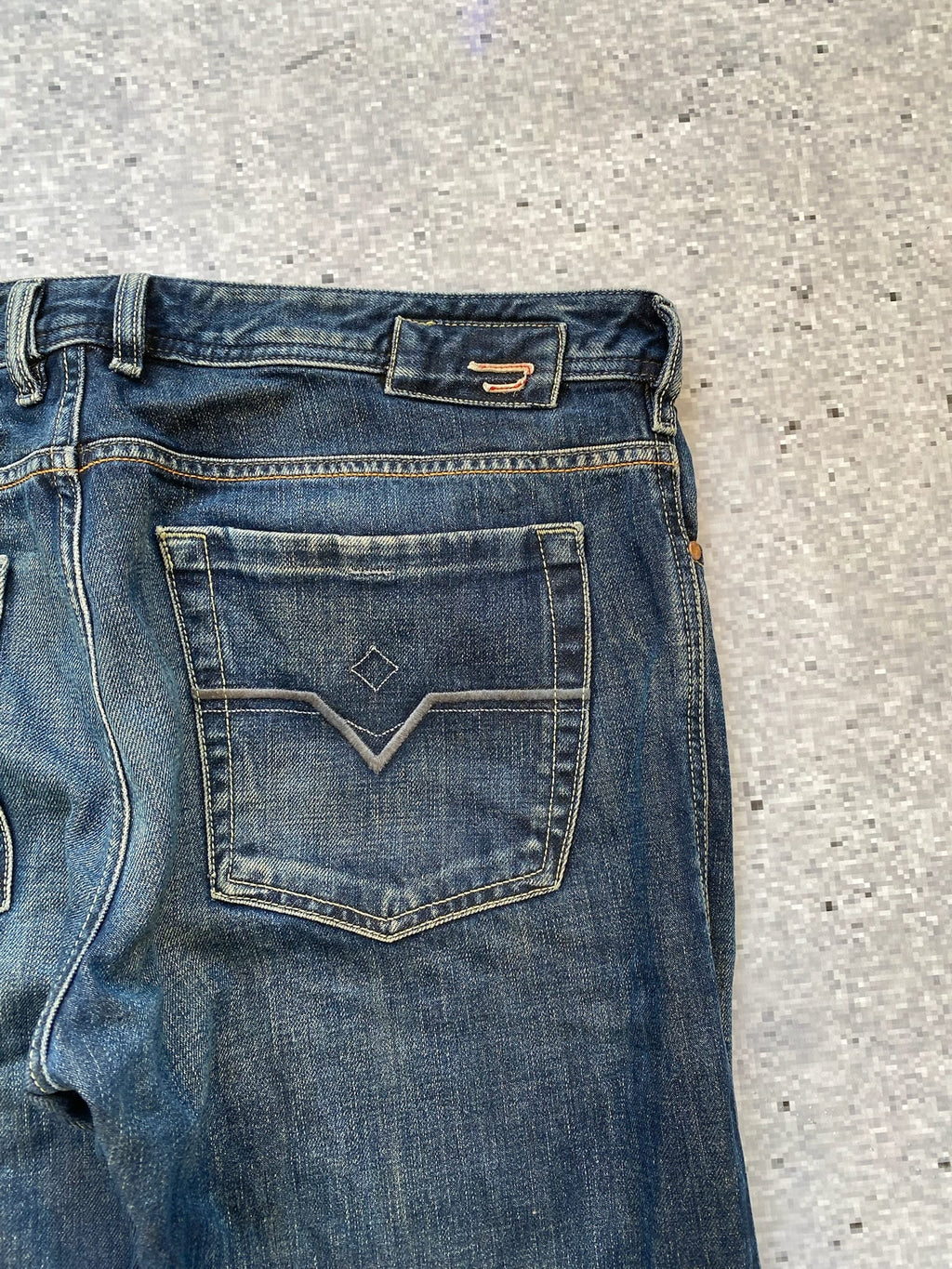 2000s Diesel Zathan Men Bootcut Jeans