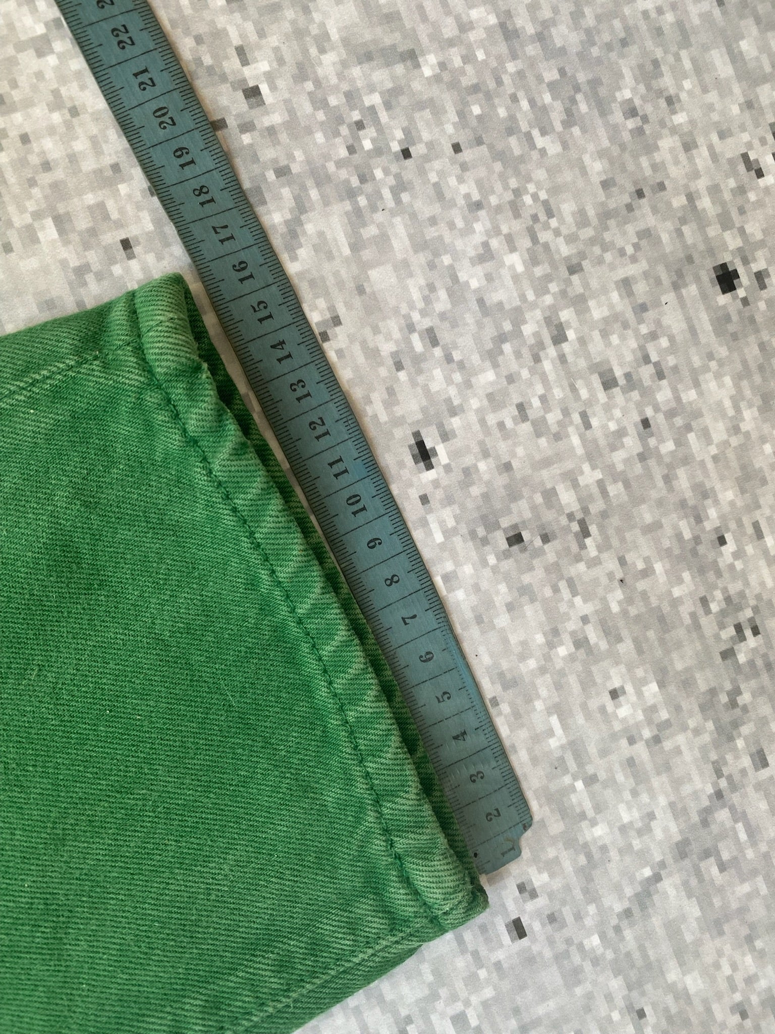 twee A&F forest green skinny jeans