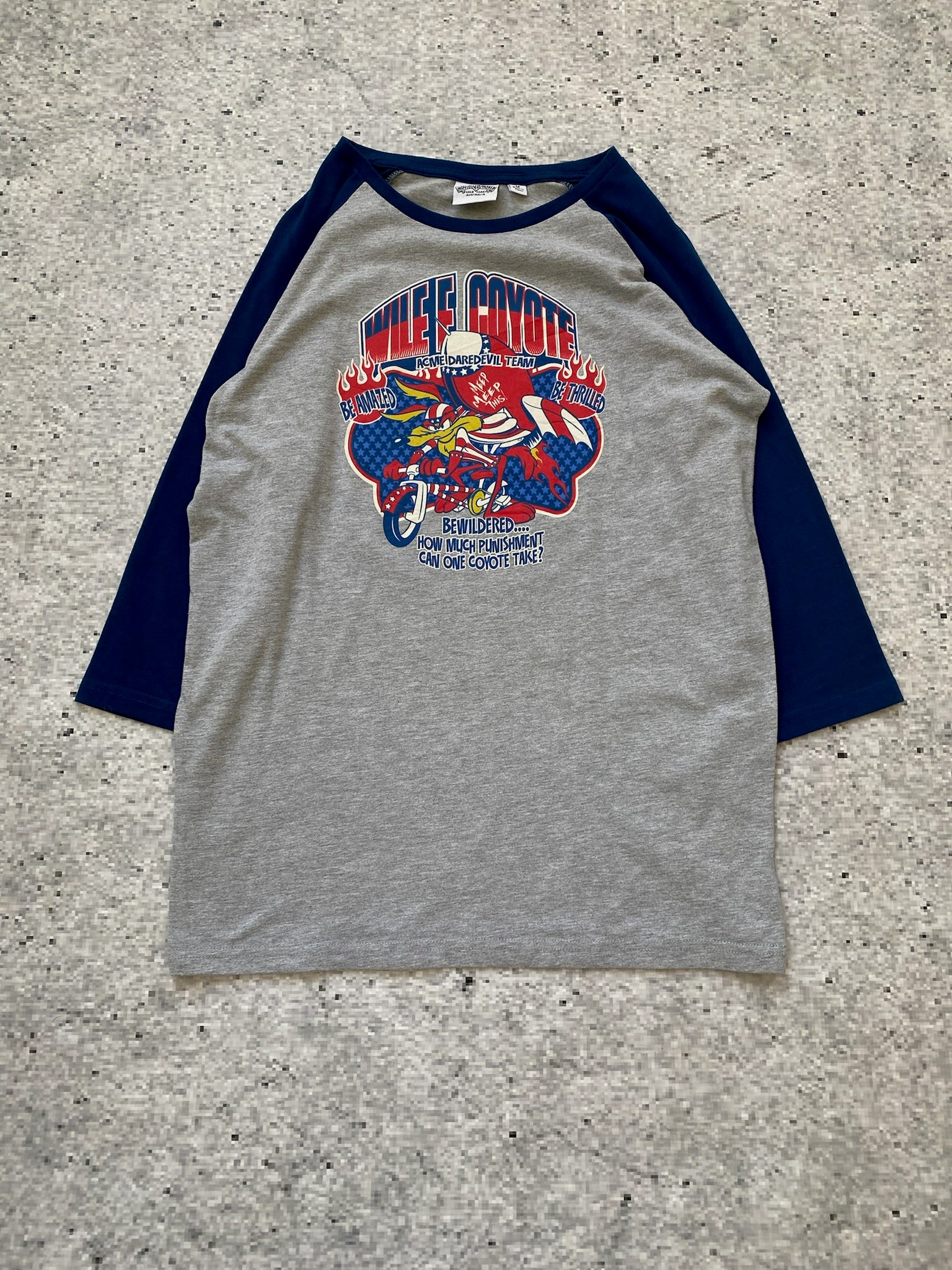 Warner Brother "Coyote" 3/4 Sleeve Tee